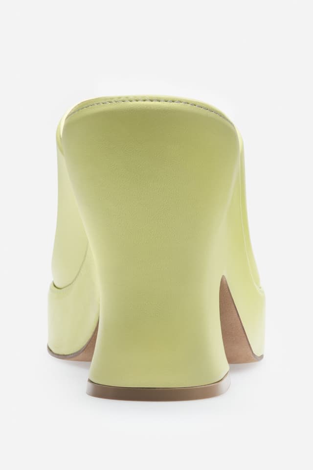 Bottega Veneta - Gift Catalogue